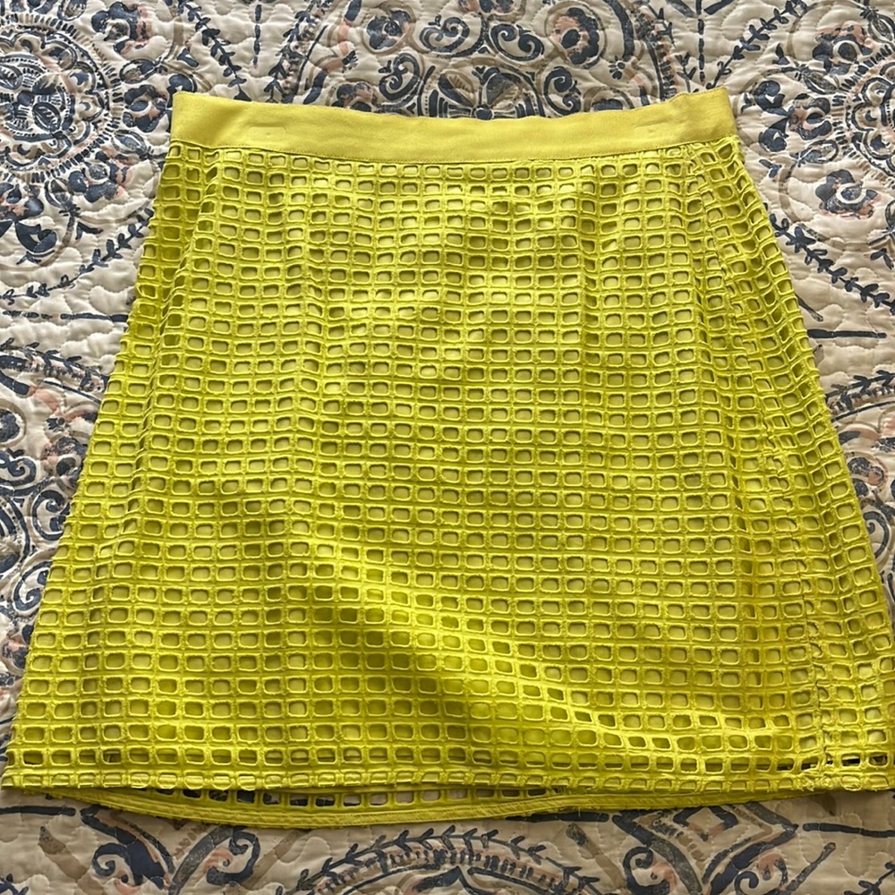 Loft Skirt Neon Yellow Size 8P
